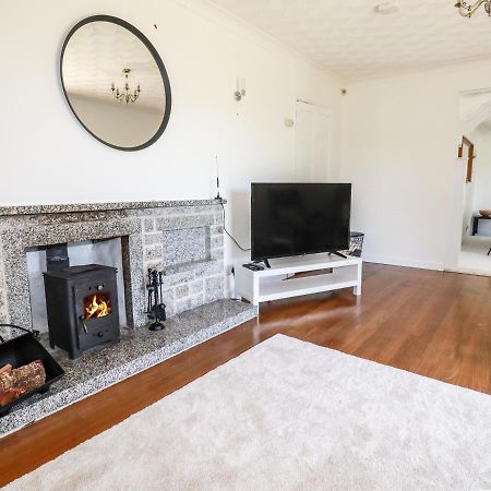 Chyrosen Villa Redruth Eksteriør bilde