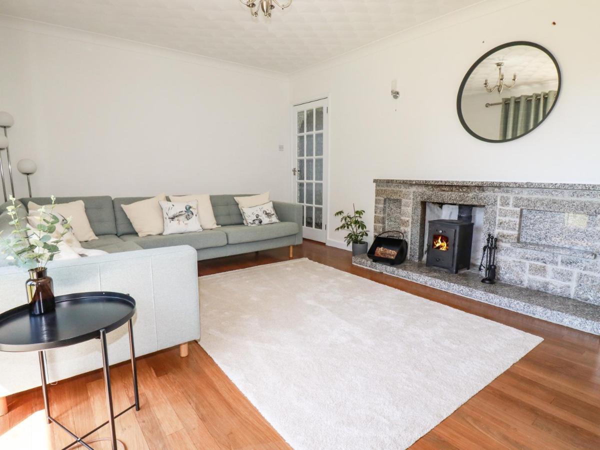 Chyrosen Villa Redruth Eksteriør bilde